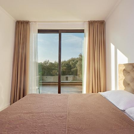 Adria Lux Apartmens 2 Sveti Stefan Buitenkant foto