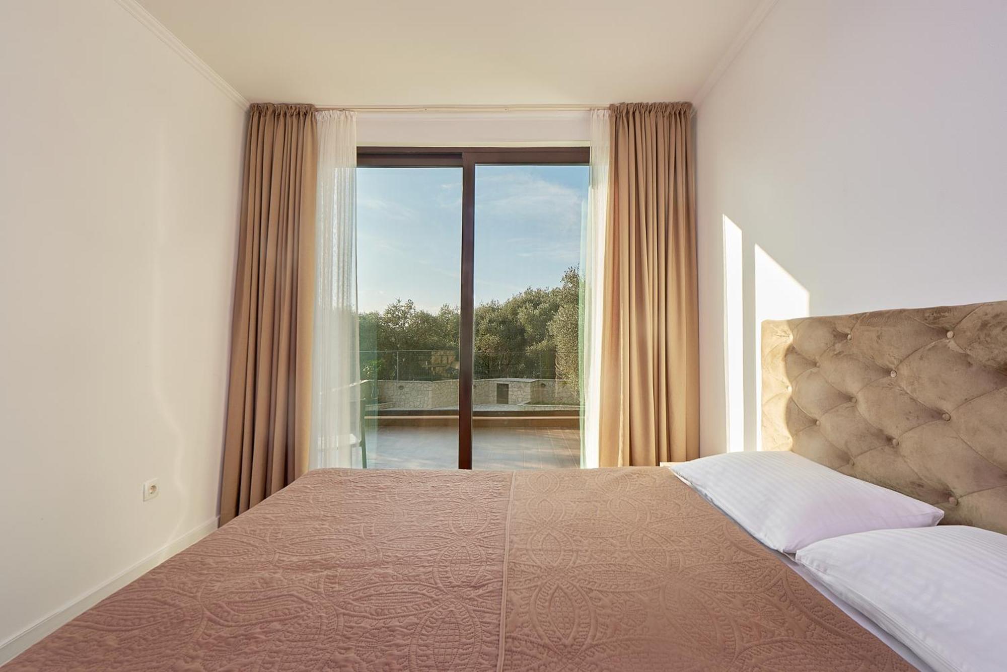 Adria Lux Apartmens 2 Sveti Stefan Buitenkant foto