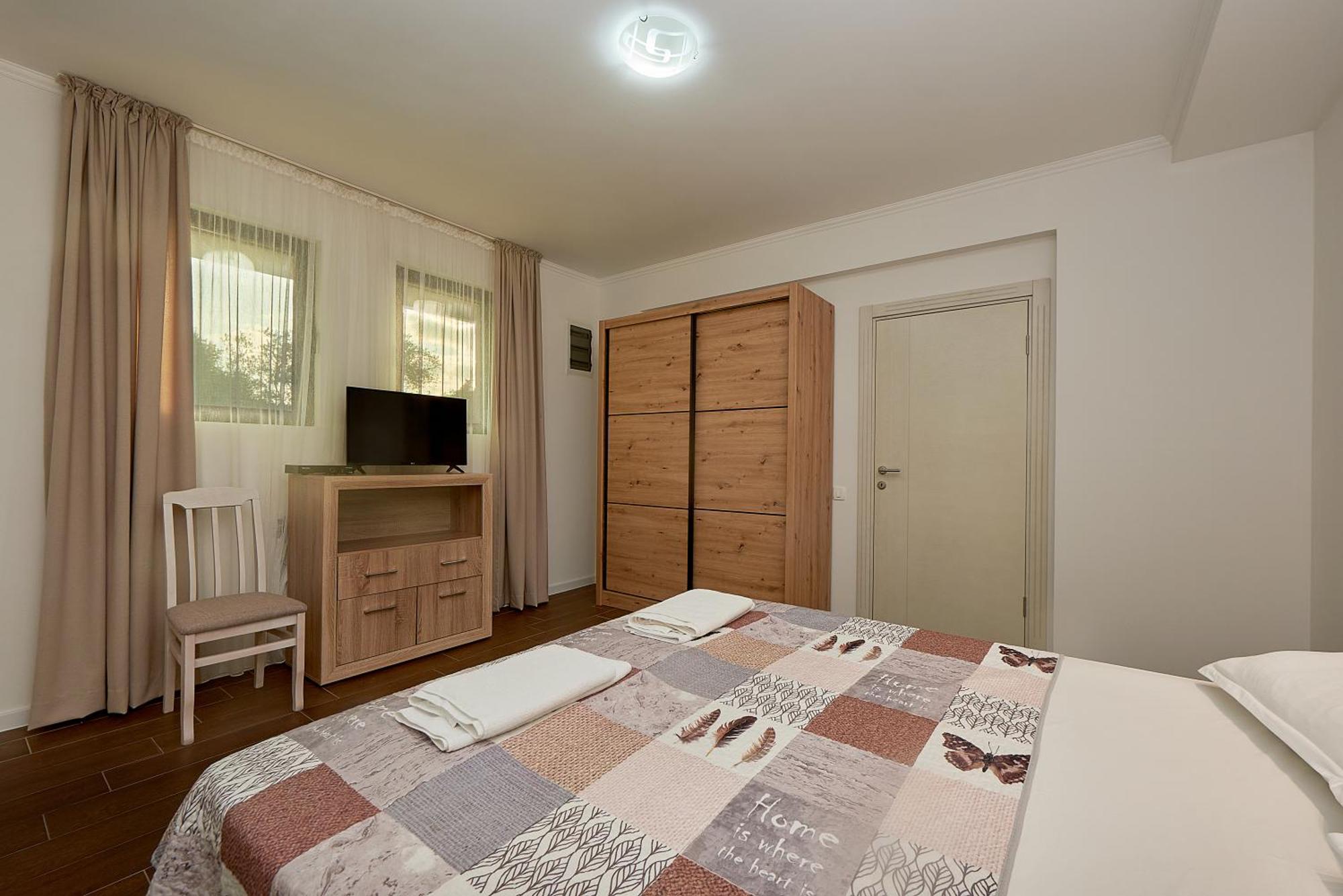 Adria Lux Apartmens 2 Sveti Stefan Buitenkant foto