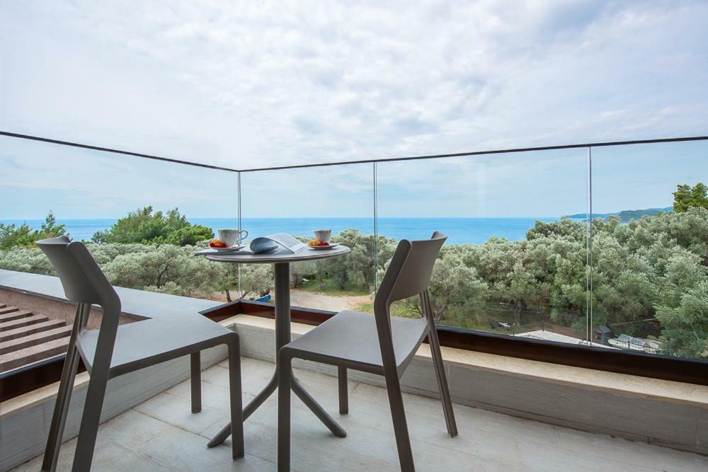 Adria Lux Apartmens 2 Sveti Stefan Buitenkant foto