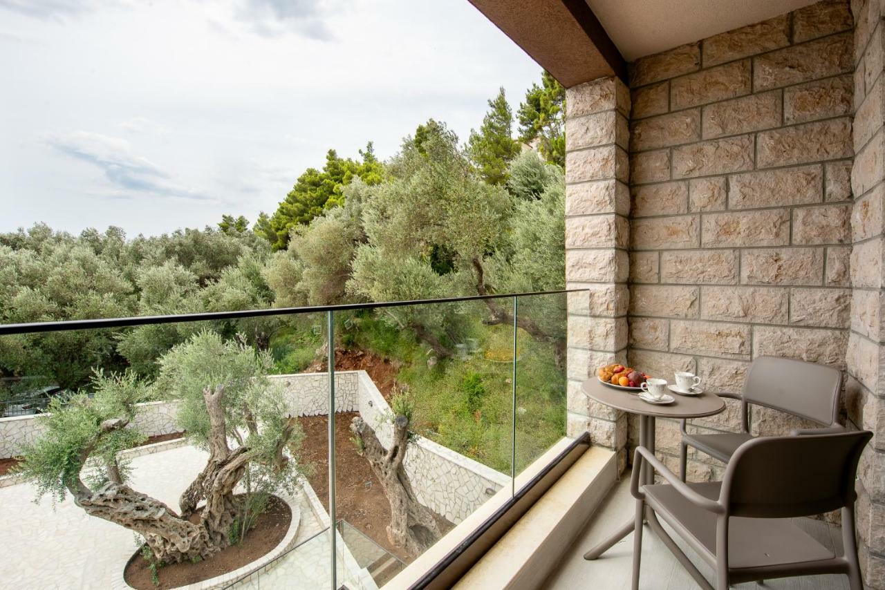 Adria Lux Apartmens 2 Sveti Stefan Buitenkant foto