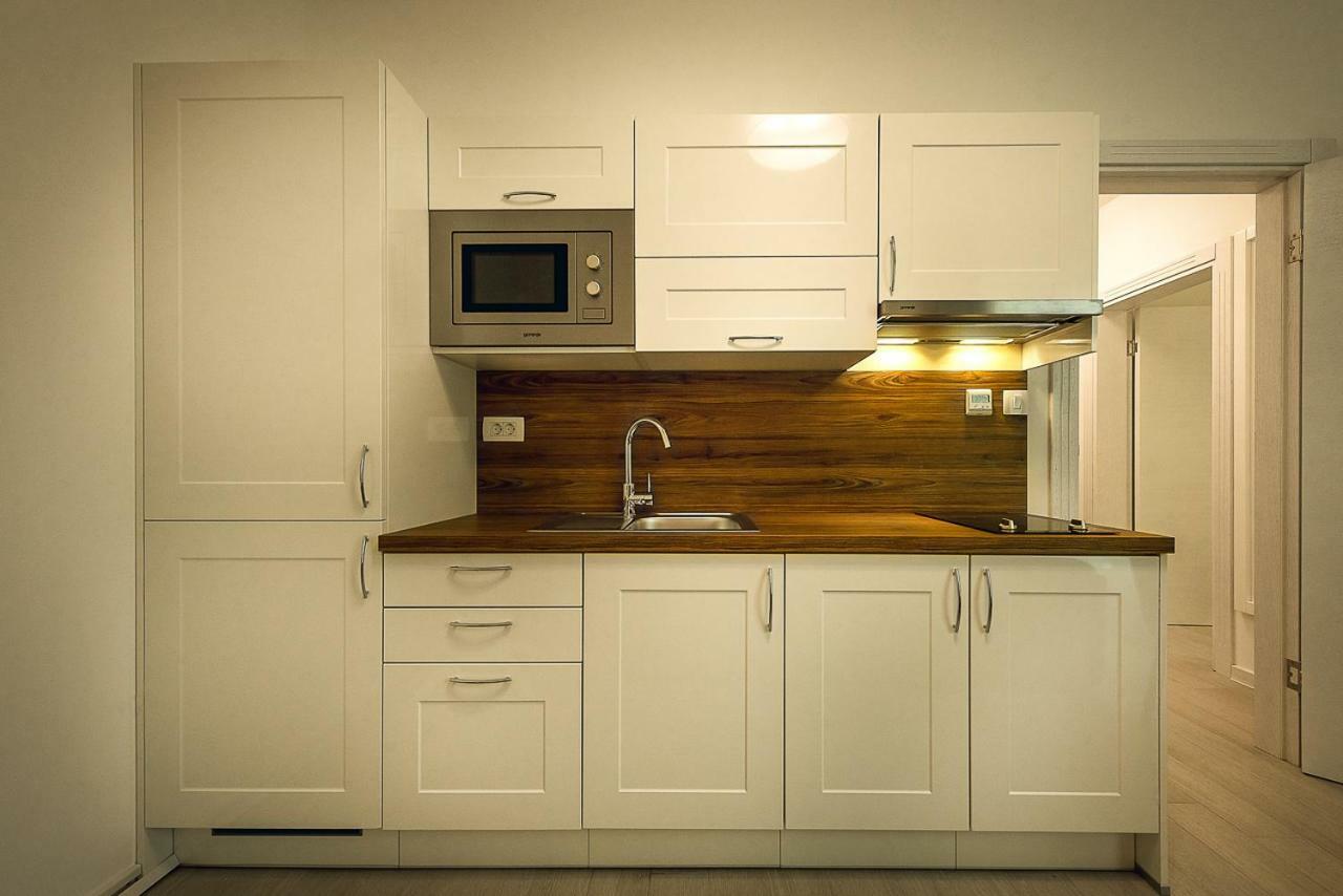 Adria Lux Apartmens 2 Sveti Stefan Buitenkant foto